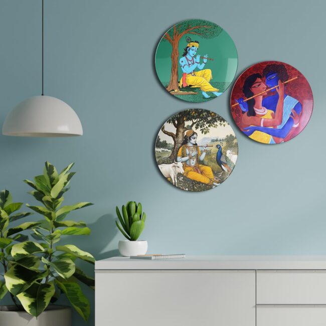 Plates Depicting Krishna Leela Decorative Ceramic Wall Plates Set of 3 - Image 4