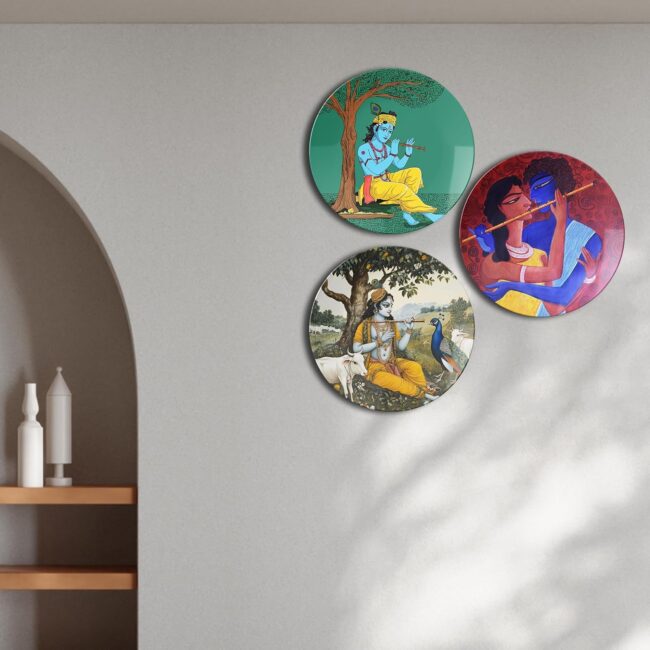 Plates Depicting Krishna Leela Decorative Ceramic Wall Plates Set of 3 - Image 2