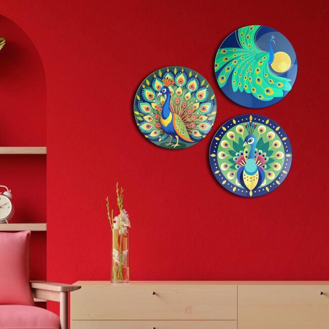 Ceramics with a Peacock Motif Decorative Ceramic Wall Plates Set of 3. - Image 2