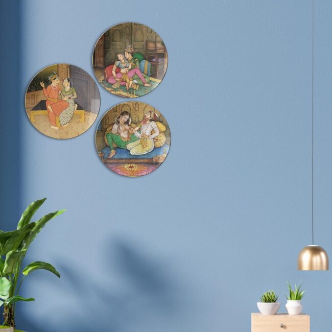 The Art of Seduction Decorative Ceramic Wall Plates Set of 3. - Image 5